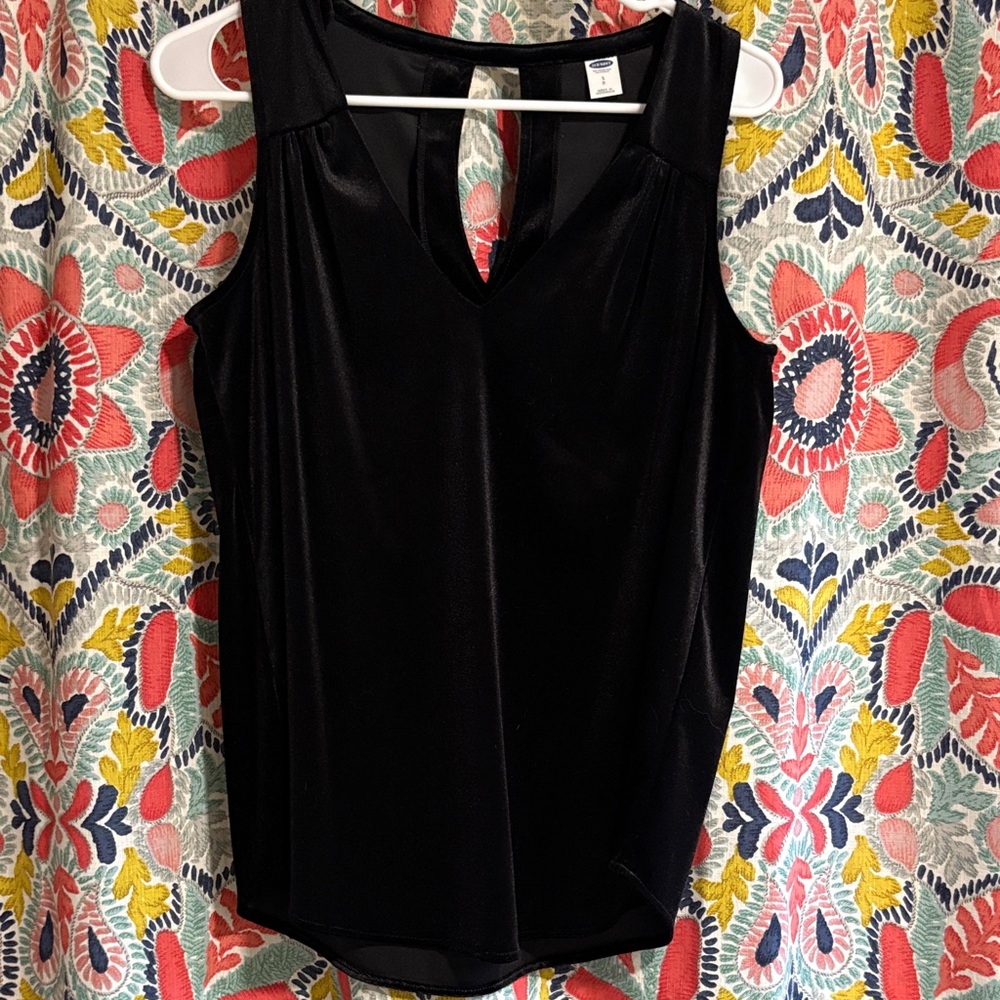 Old Navy Elegant Black Sleeveless Top